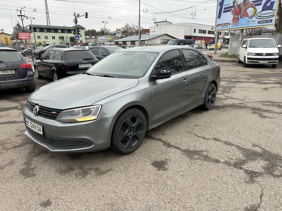 Фольцвагин джета 2.0 бензин