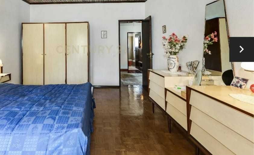 Mobilias - camas,roupeiros, cómodas,colchões,etc (casa nova mobilada)