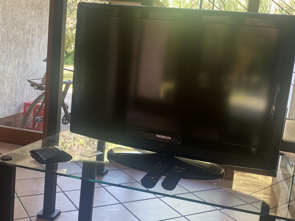 Telewizor razem z dekoderem