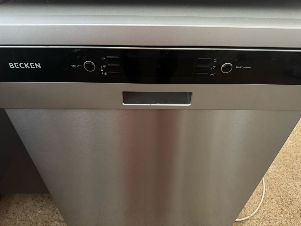 Máquina de lavar louça Becken