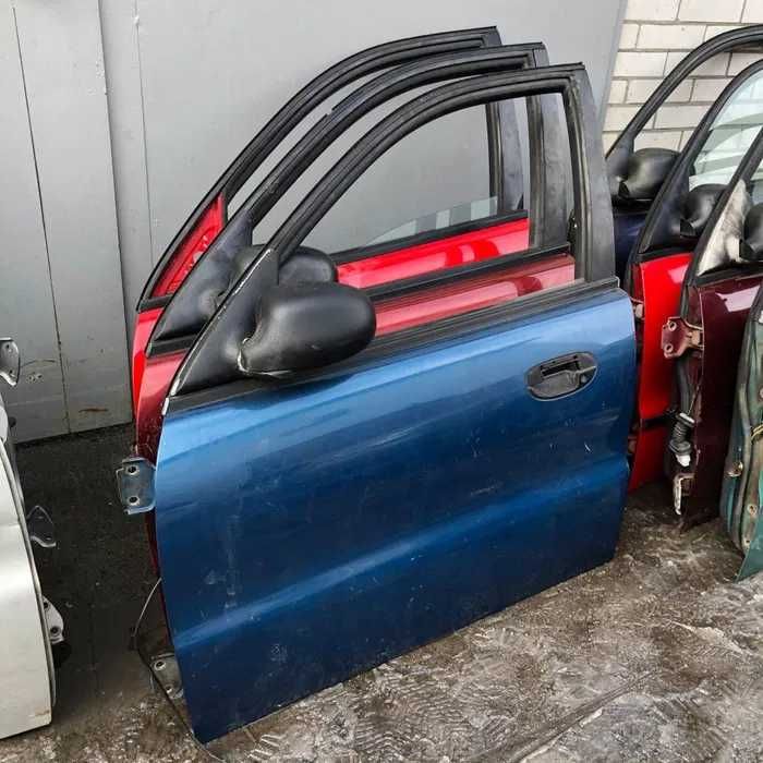 Дверь Двери Двері передние передні Ланос Lanos Сенс Разборка