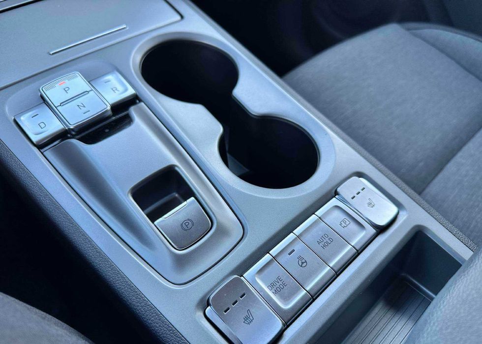 Продам Hyundai Kona, 64 кВт, 2022 року