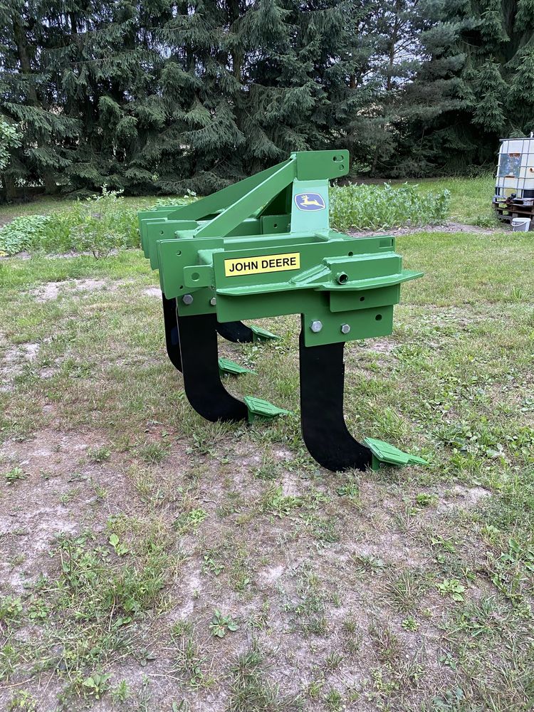 Pług dlutowy głębosz spulchniacz wyorywacz sadzonek john deere