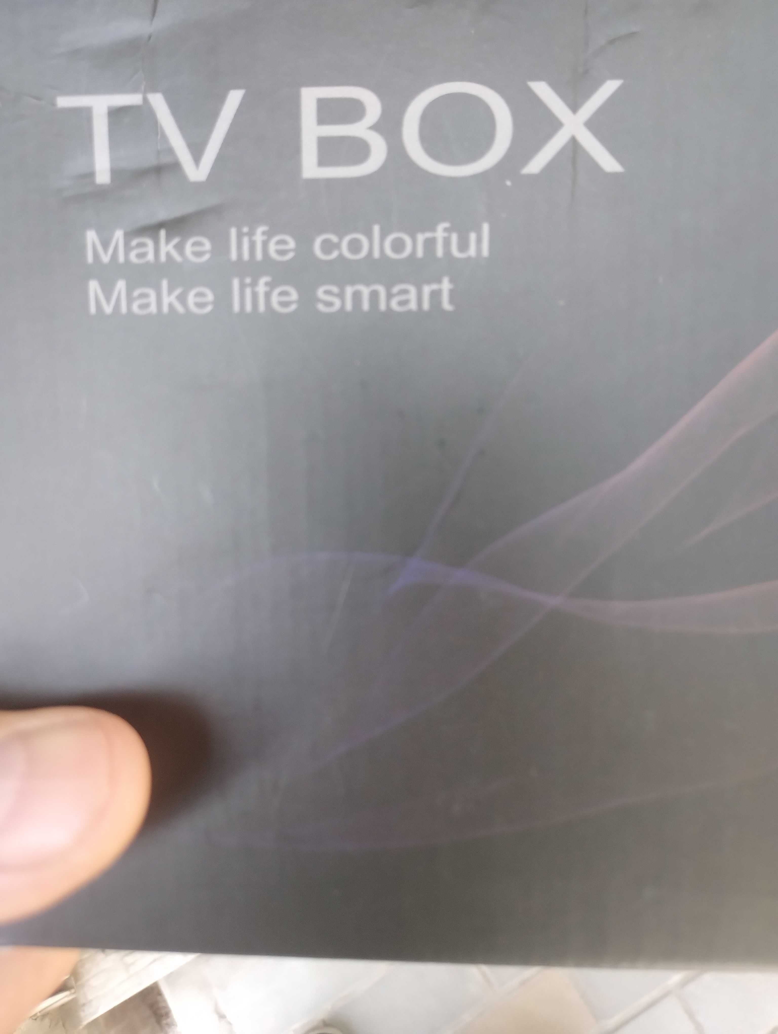TV-Box Смарт-приставка Vontar