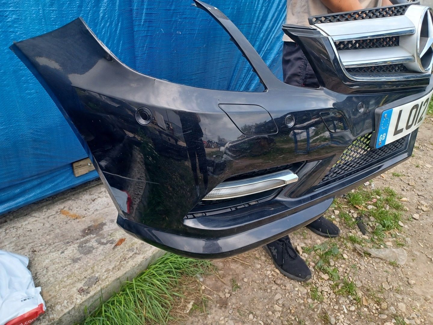 ZDERZAK MERCEDES E KLASA W207 AMG COUPE CABRIO KOMPLET ORYGINAŁ