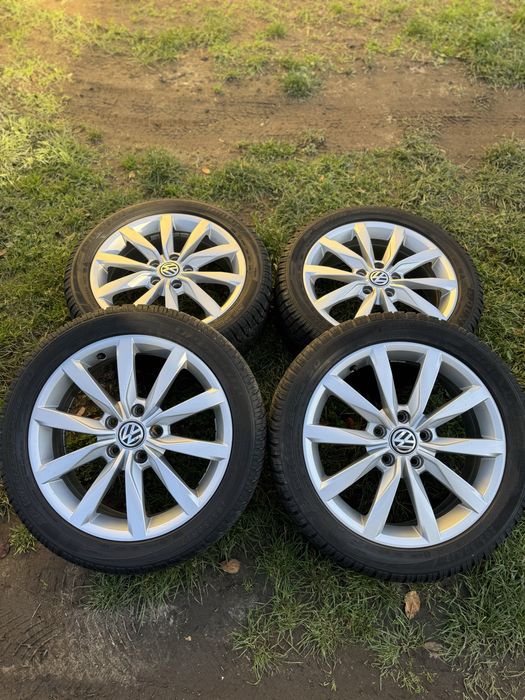 Oryginalne felgi VW R17 5x112 ET48 + opony zimowe Dunlop 205/50R17