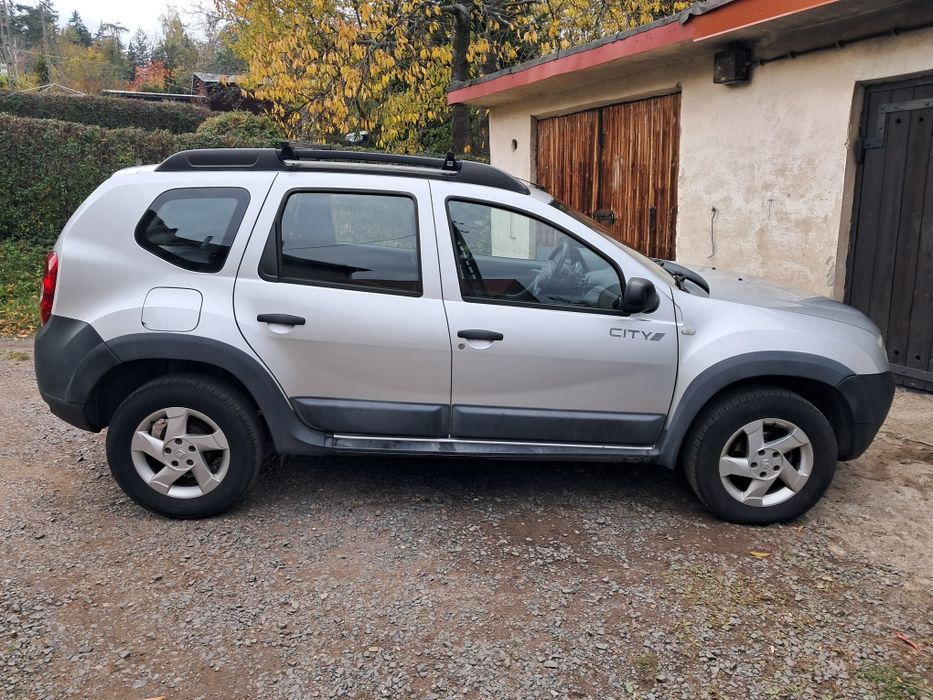 Dacia Duster 1.6 przebieg 142300 km