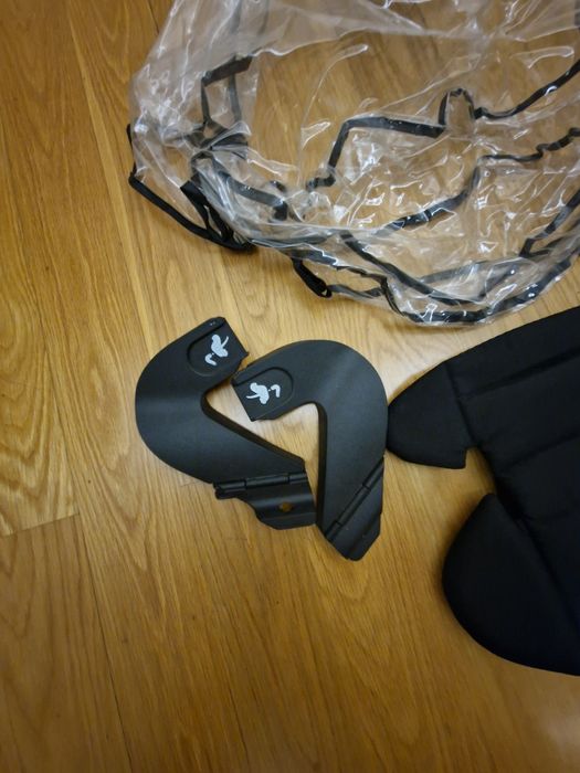 Cadeira auto BeSafe iZi Go Modular + Adaptadores + Capa Chuva – Gaia