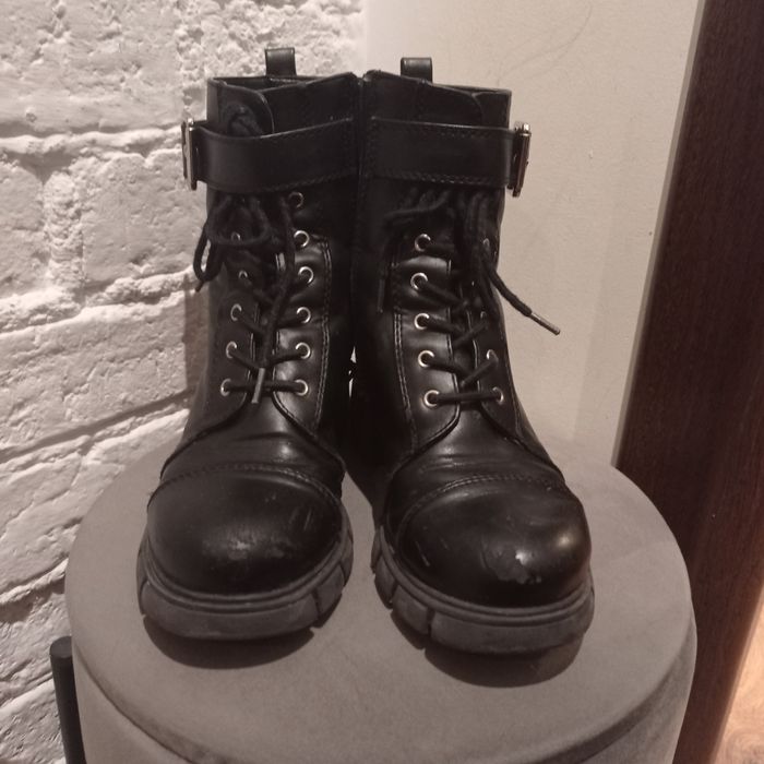 Buty zimowe CCC rozmiar 33