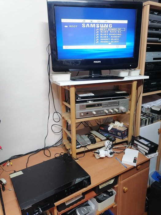 Amplituner Samsung HT-TZ215 Z DVD i USB,HDMI