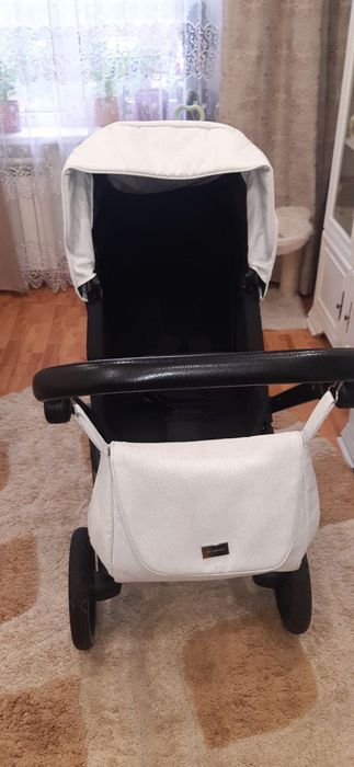 Коляска дитяча (Riko basic Qubus)