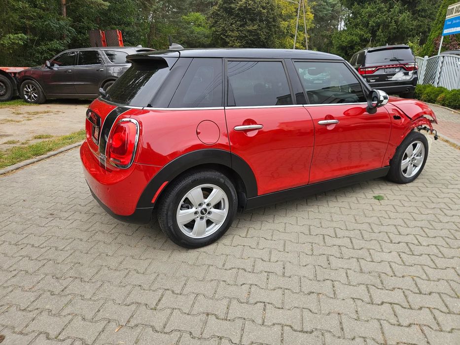 MINI Cooper Automat po opłatach stoi w PL