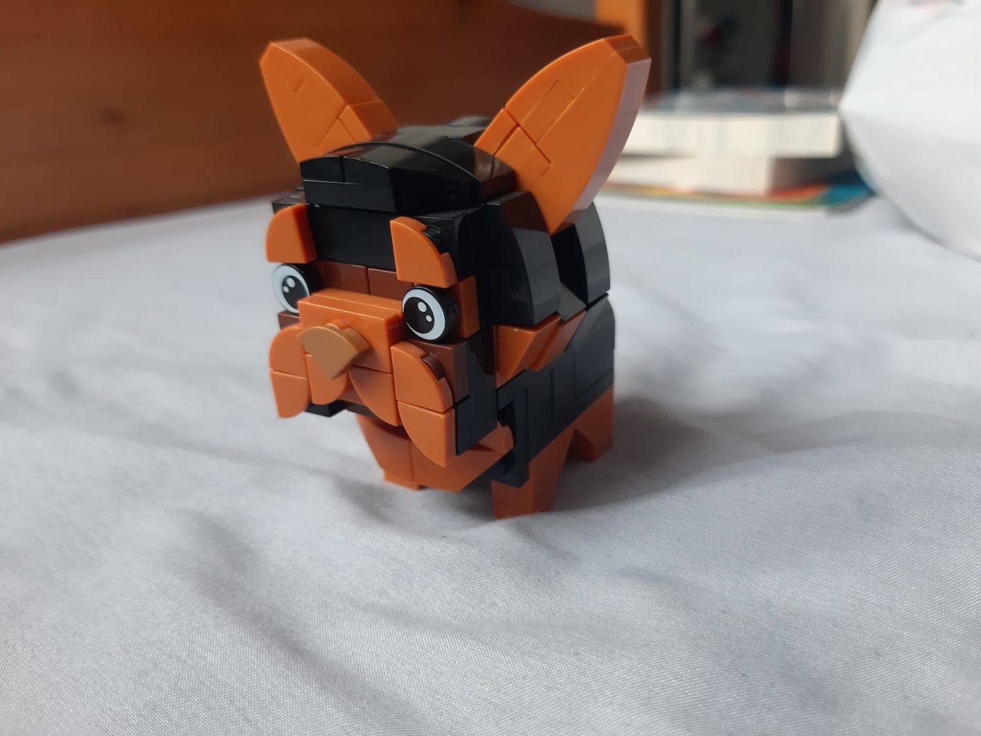 Pies jak lego brickheadz