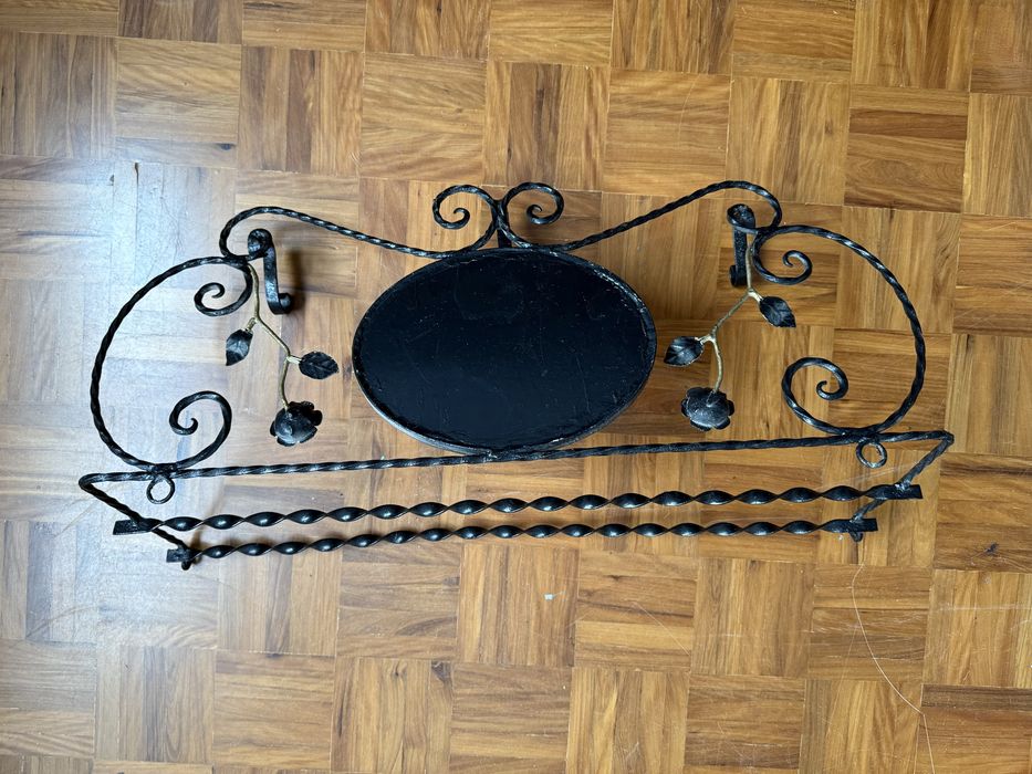 Espelho pequeno preto