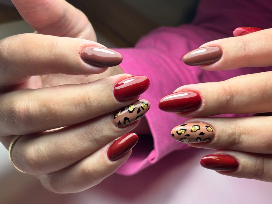 Manicure hybrydowy