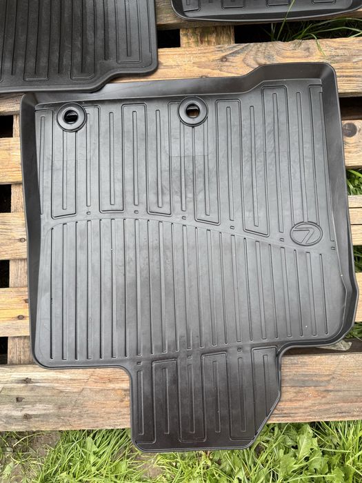 Коврики lexus LX,PZ49K-Q2352-RJ,PZ49K-Q2350-RJ