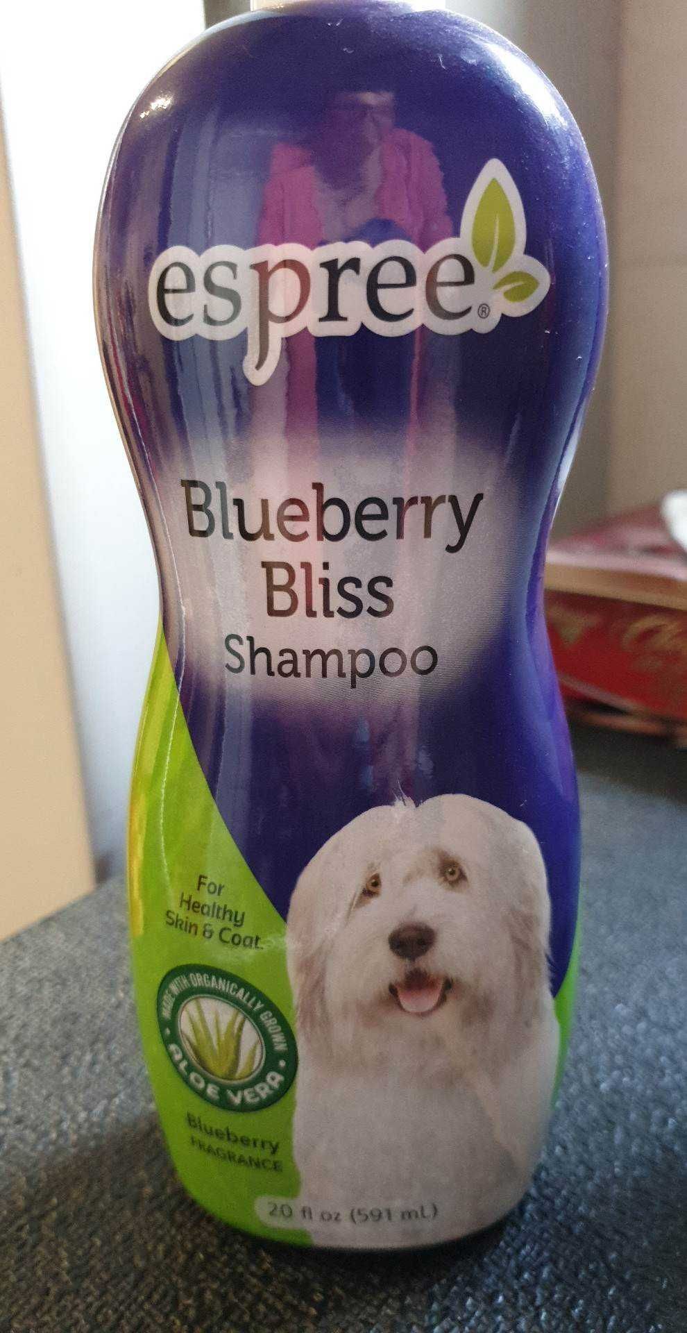 Espree Blueberry Bliss delikatny szampon jagodowy dla psa, koncentrat