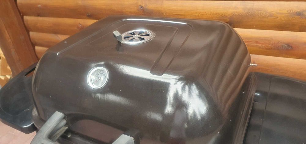 Grill ogrodowy duży weglowy