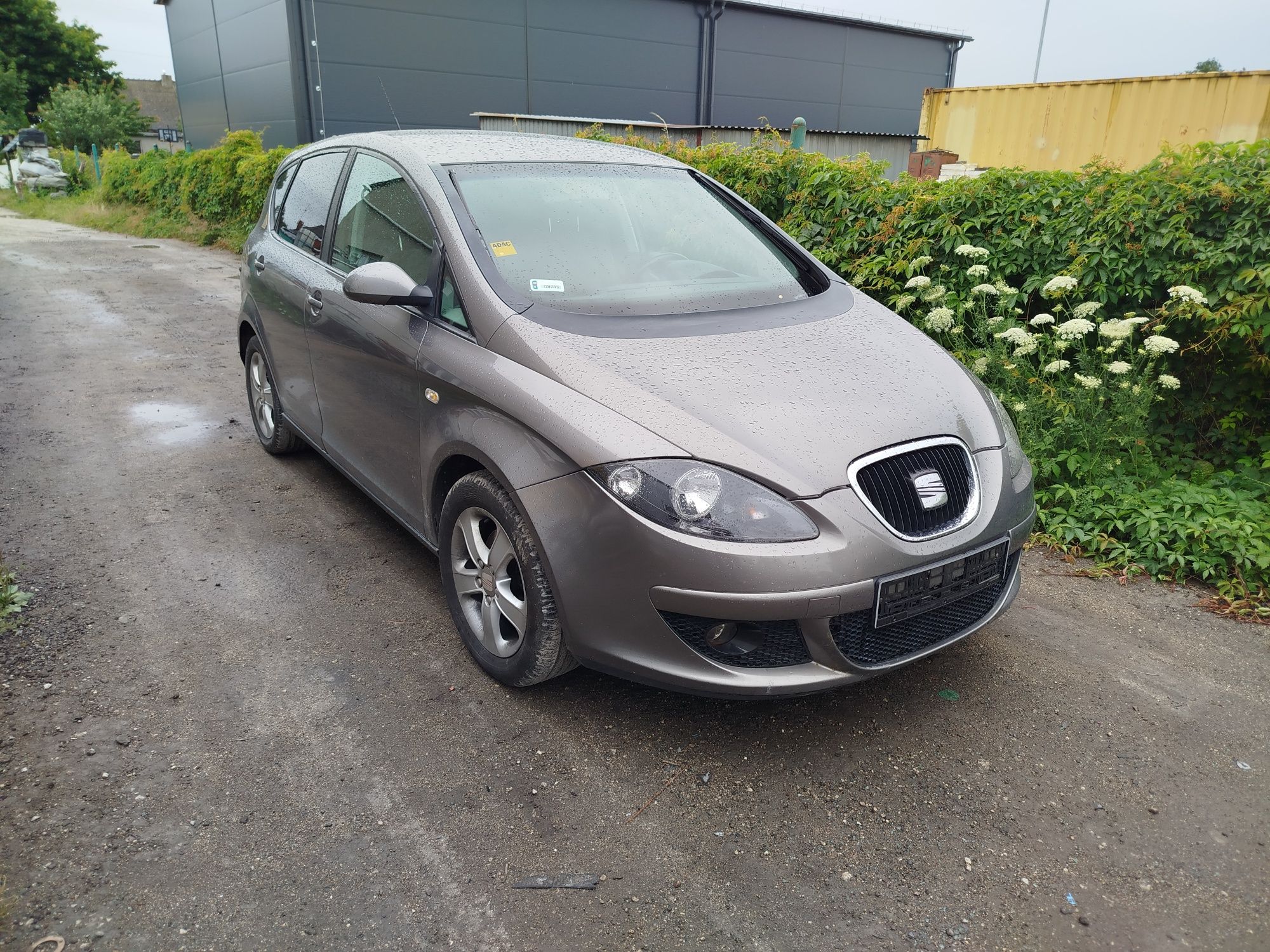 Seat Altea koła alufelgi z oponami 16 cali stan bdb lato wysyłka