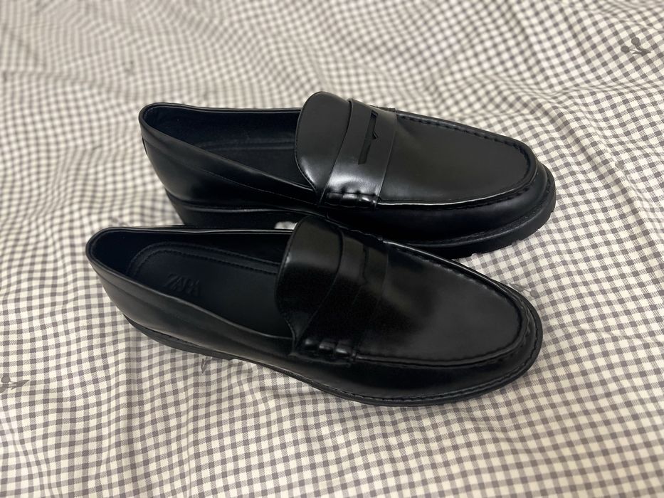 Чоловічі лофери Zara