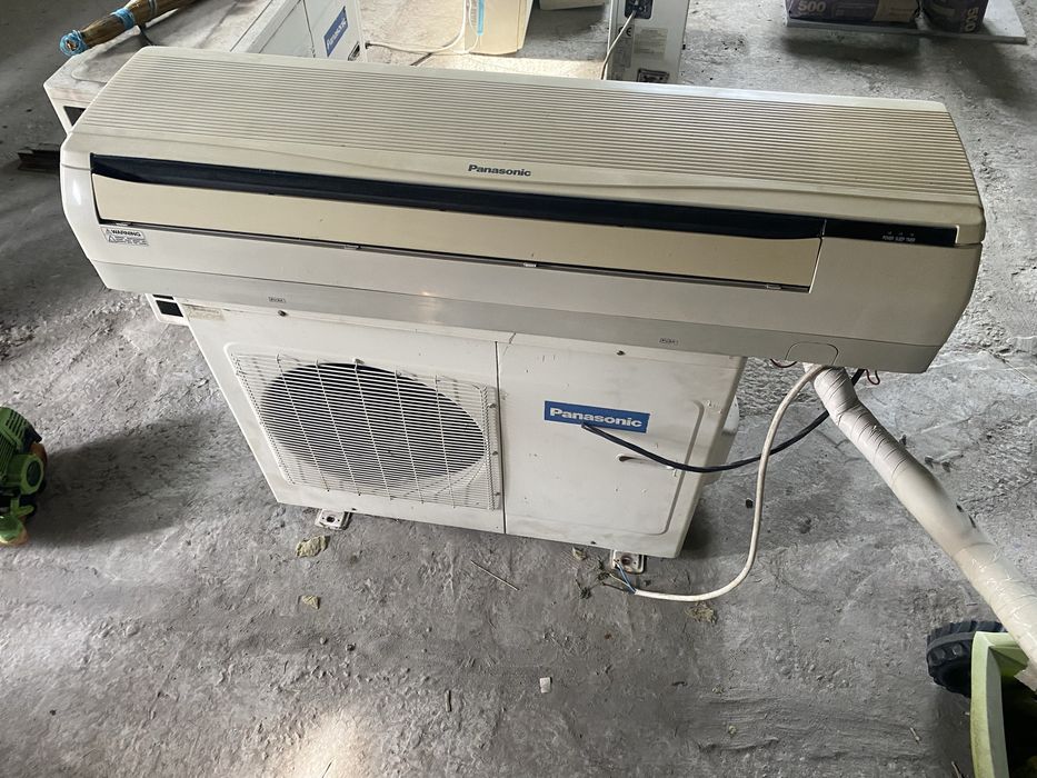 Кондеціонери Б/У всі що на фото на запчастин