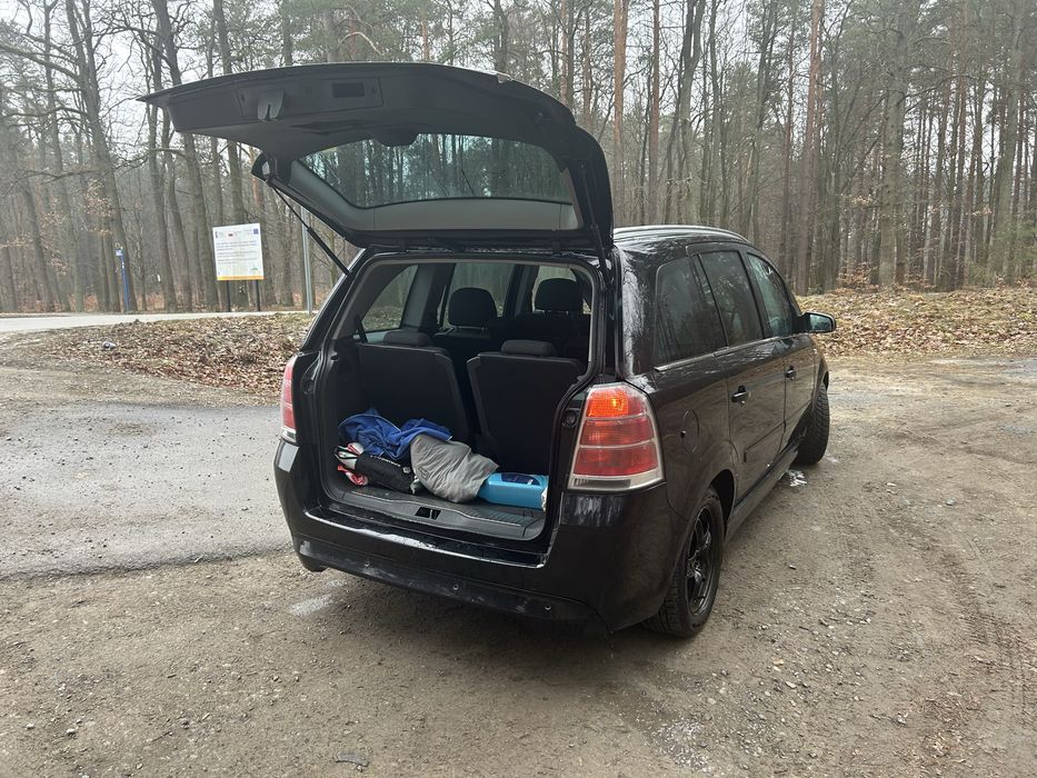 Opel Zafira 1.9 CDTI 120 KM