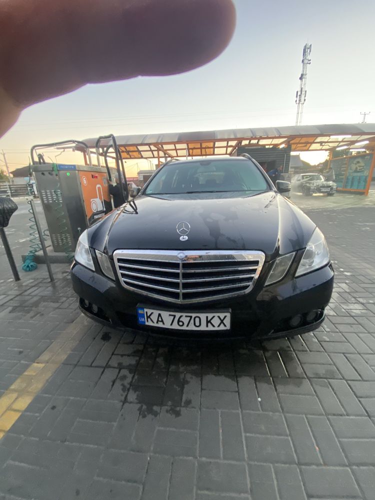 Mersedes W212 E200