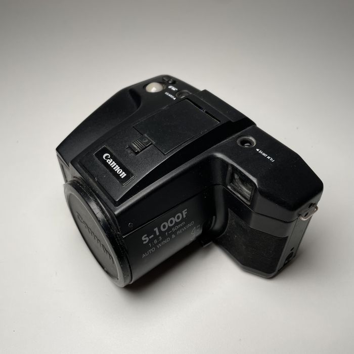 Aparat analogowy Canon S-1000F