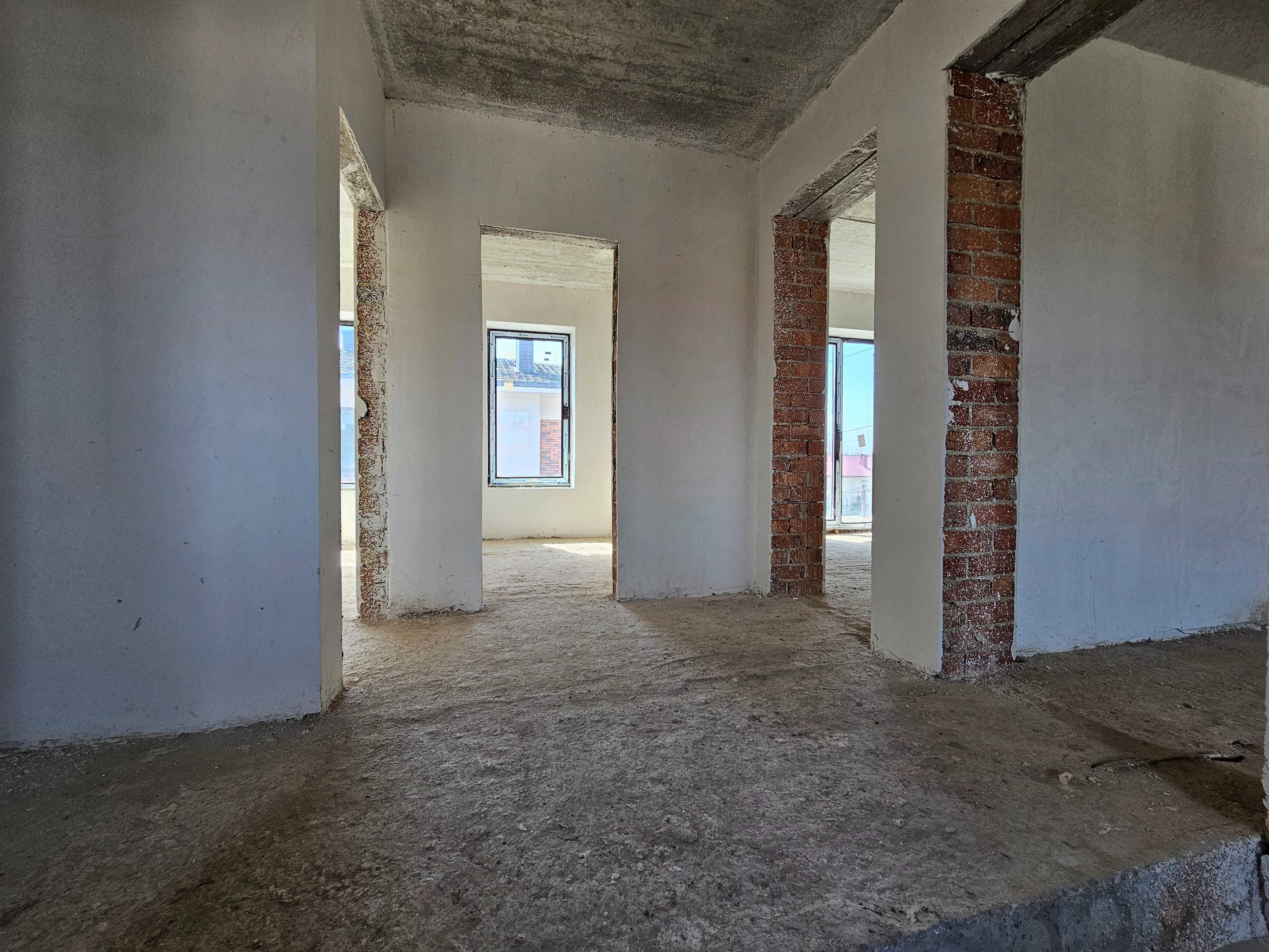 Дуплекс в закритому містечку у с.Вовчинець