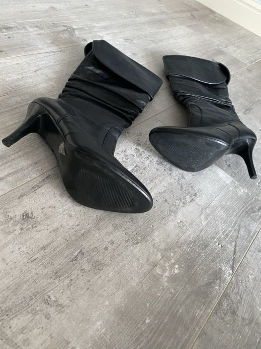 Kozaki damskie przed kolsno marszczona cholewka szpilka 38 czarne