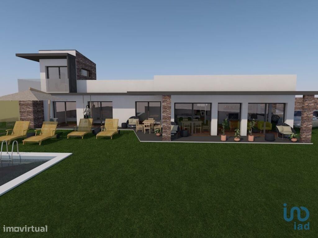 Quinta em Mesão Frio (Santo André) de 300,00 m2
