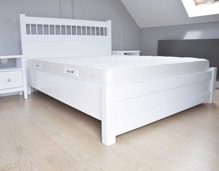 łóżko do sypialni Aston, łóżko drewniane dwuosobowe