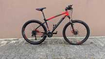Bicicleta B-Twin RockRider 560