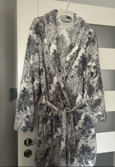 Nowy damski szlafrok L/XL