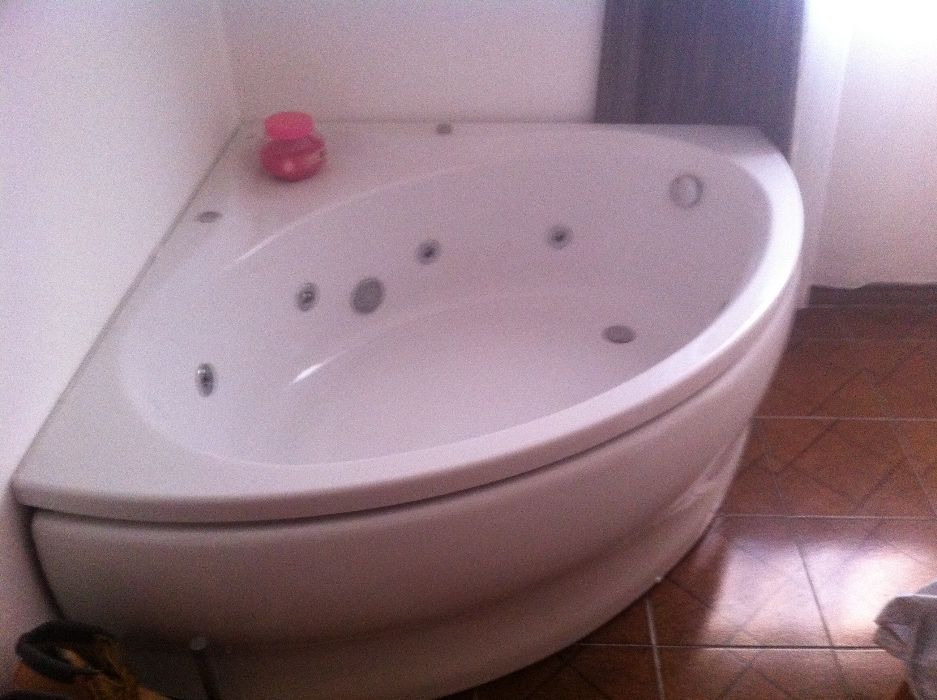 Jacuzzi banheira de hidromassagem completa com motor