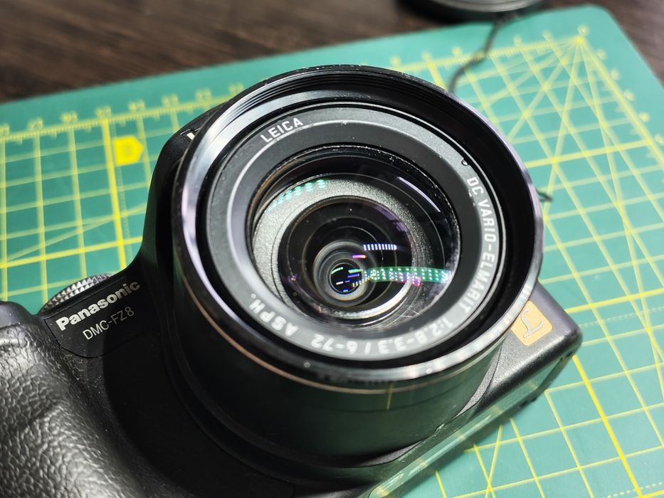 Фотоапарат Panasonic Lumix DMC-FZ8 на запчастини