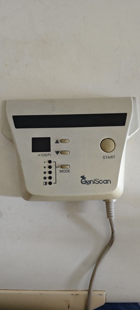 Scanner de mão portátil GENISCAN