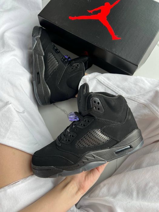 Jordan 5 Black Dark Blue Gum