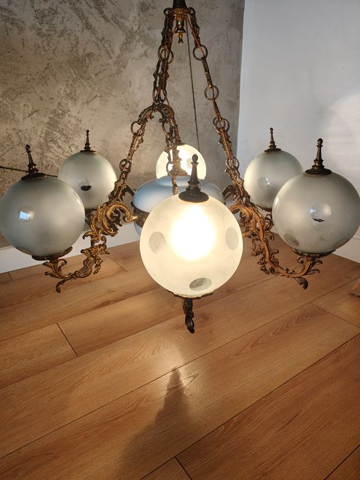 Lampa zabytkowa sufitowa