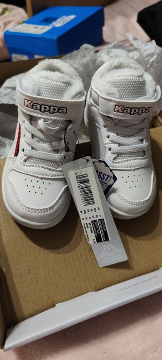 Хайтопи з хутром. Кросівки на хутрі. Kappa. Нові.