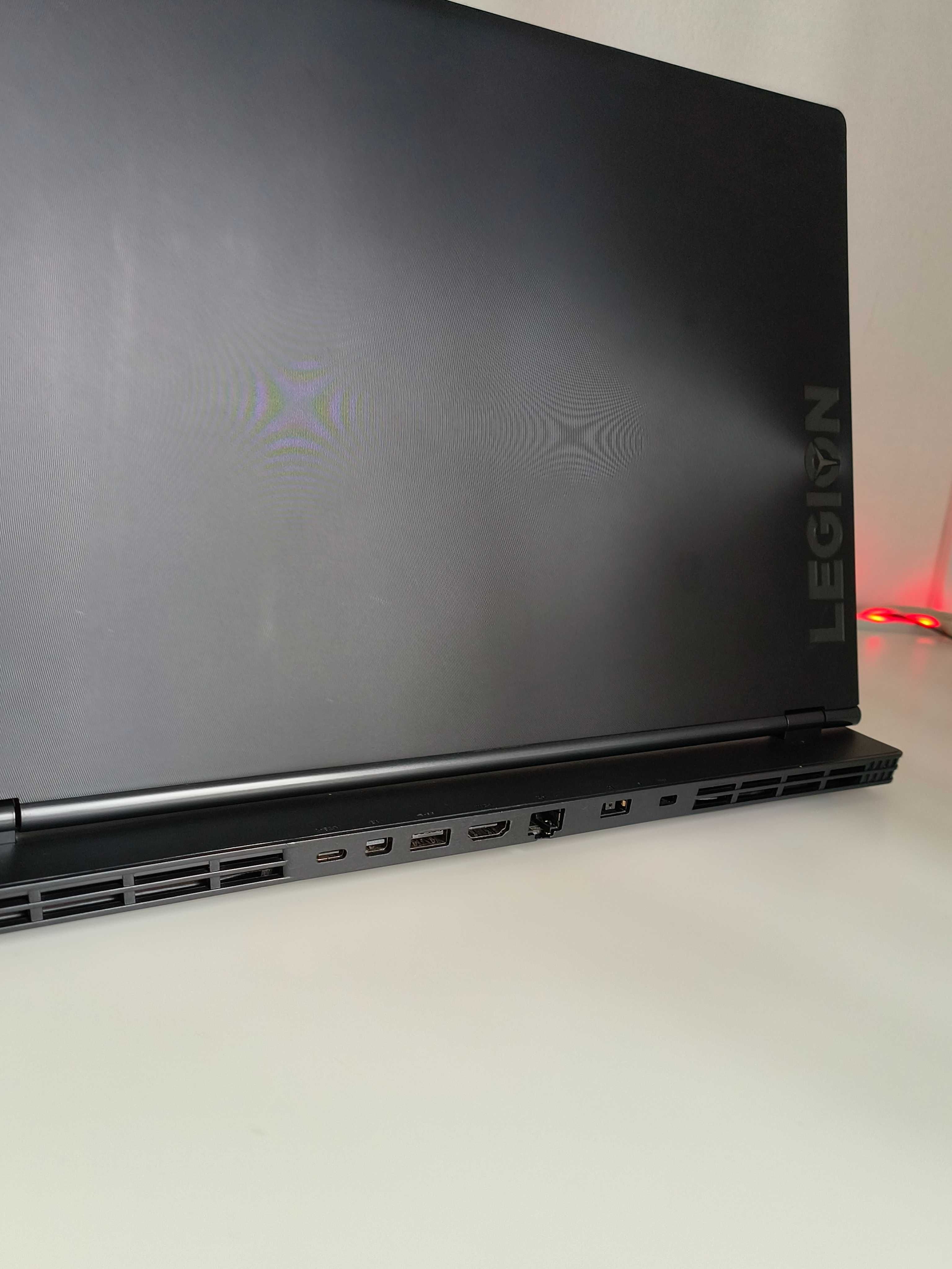 Portátil Gaming Lenovo Legion Y540