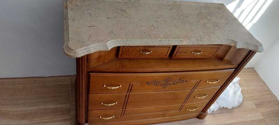 Vendo Quarto de casal (antigo)