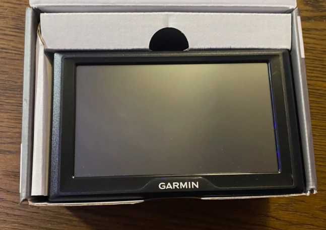 GPS-навігатор GARMIN Drive 52 береже ваш час і нерви