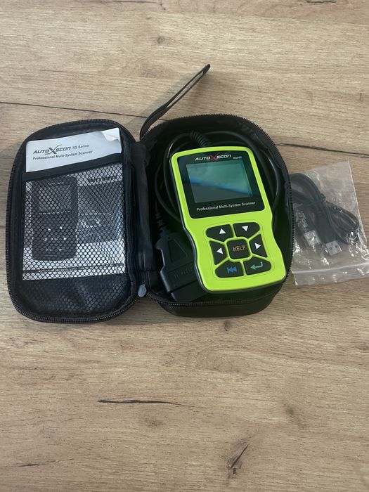Tester diagnostyczny  autoxscan rs600