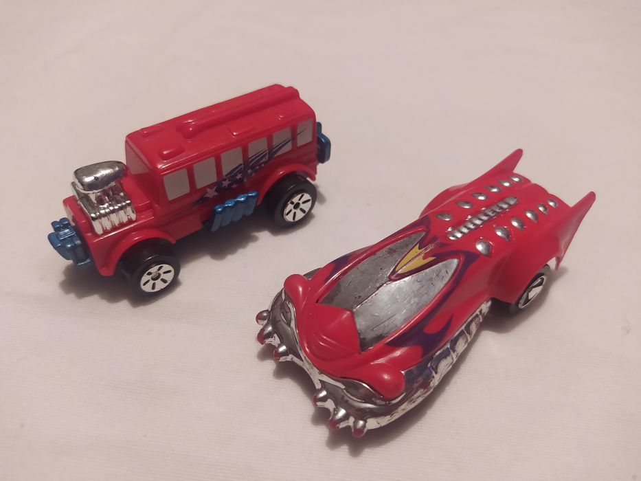 Carros em Miniatura da Coleção Maisto.