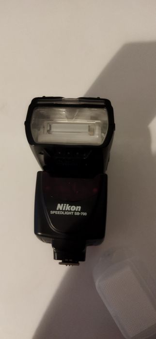 Фотоспалах Nikon SB700