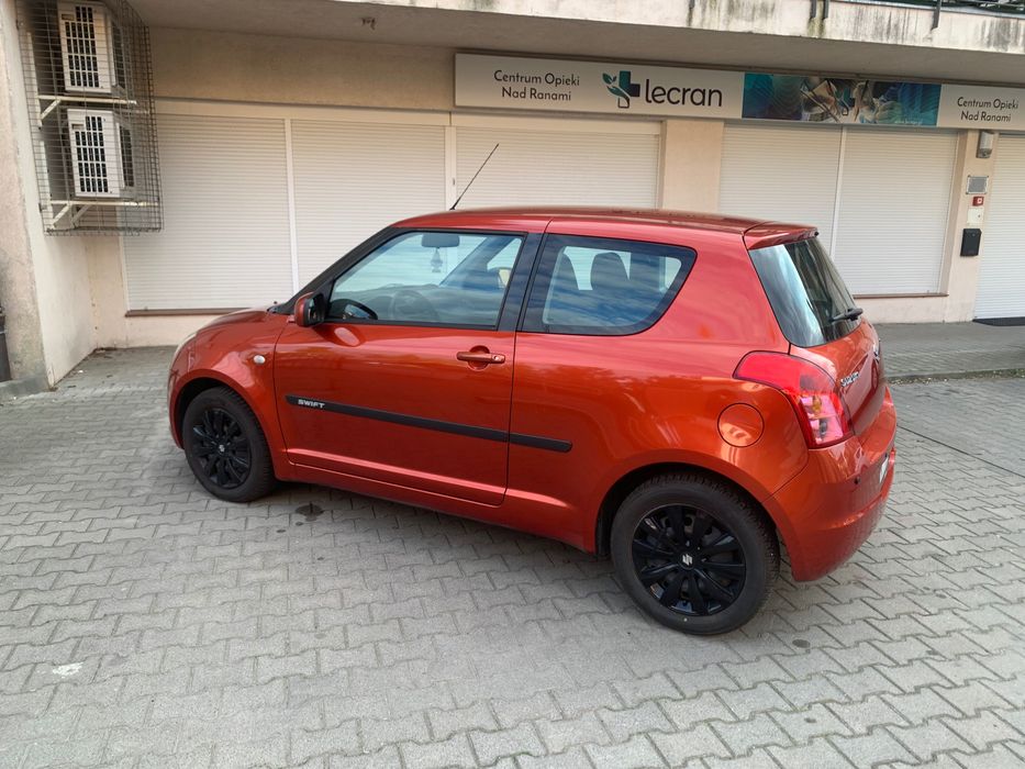Sprzedam niezawodny suzuki Swift z polskiego salonu