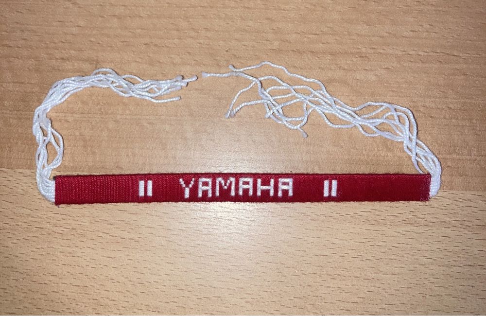 Pulseira de nomes (Yamaha)
