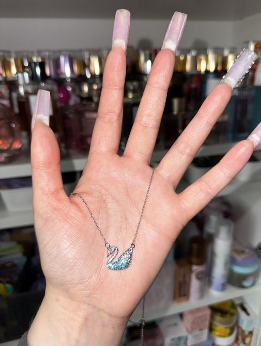Cudowny nowy naszyjnik Swarovski cyrkonie niebiesko-srebrne