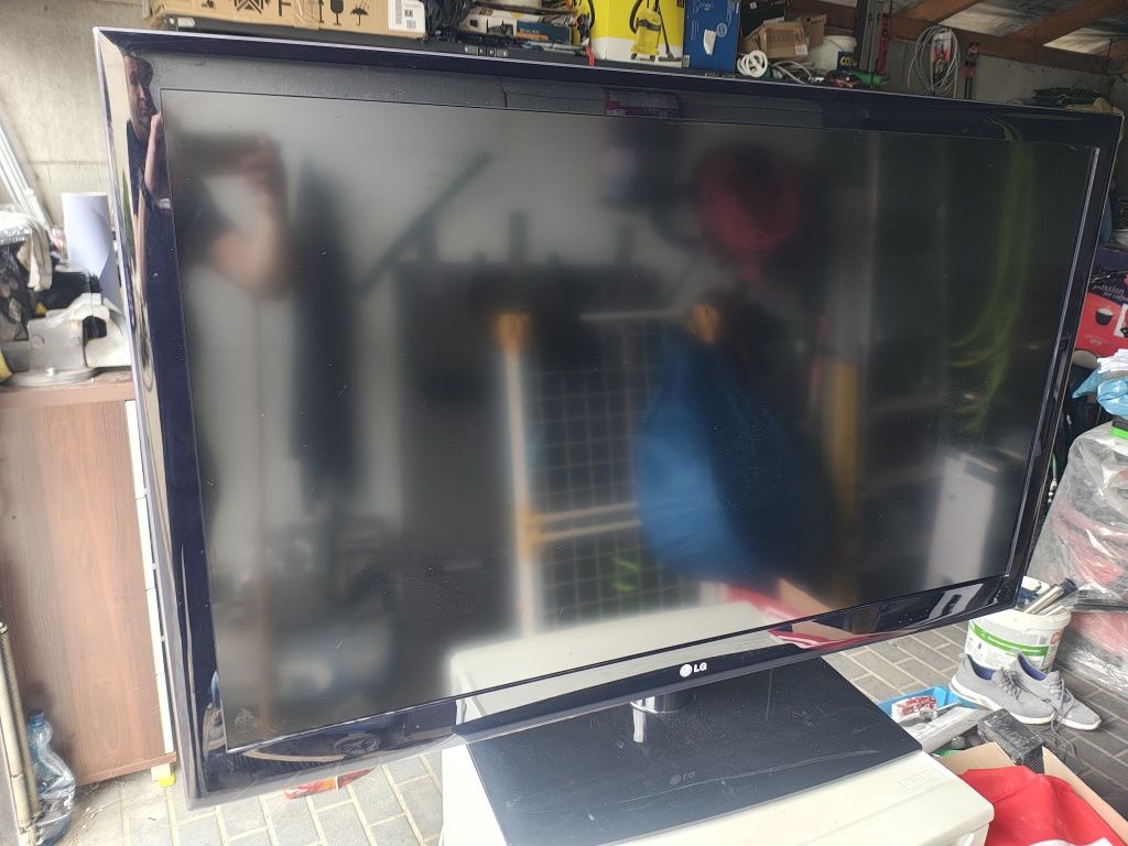Telewizor LG 47  LCD